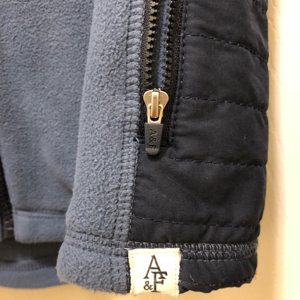 Abercrombie fleece - Picture 5 of 6